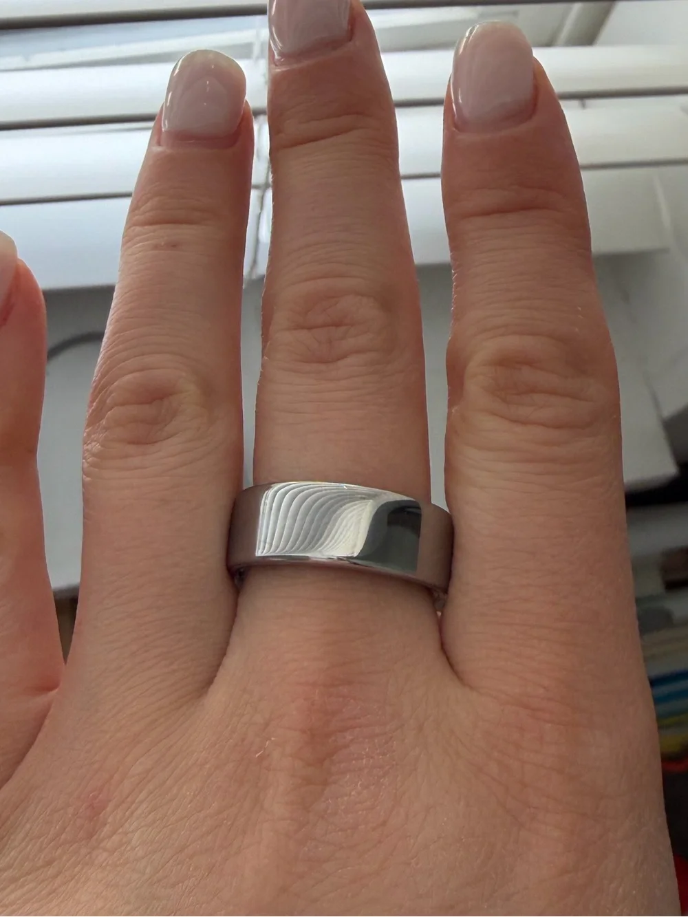 Oura Ring Gen 4 Size 7 - Silver
